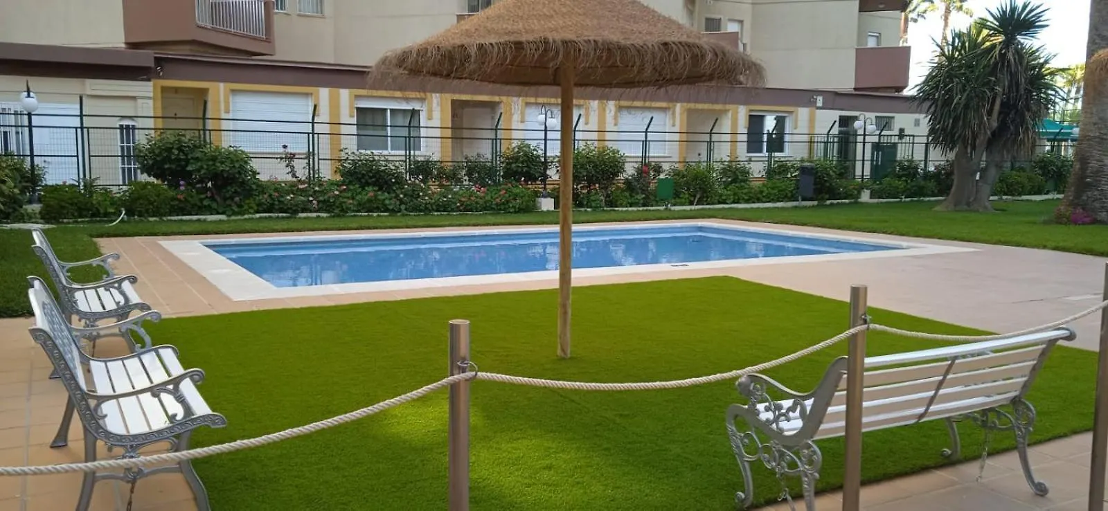 Las Gondolas Primera Linea De Playa Puerta Del Mar Apartment Almunecar